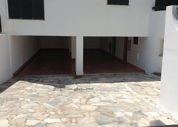 Monte Gordo Apartment